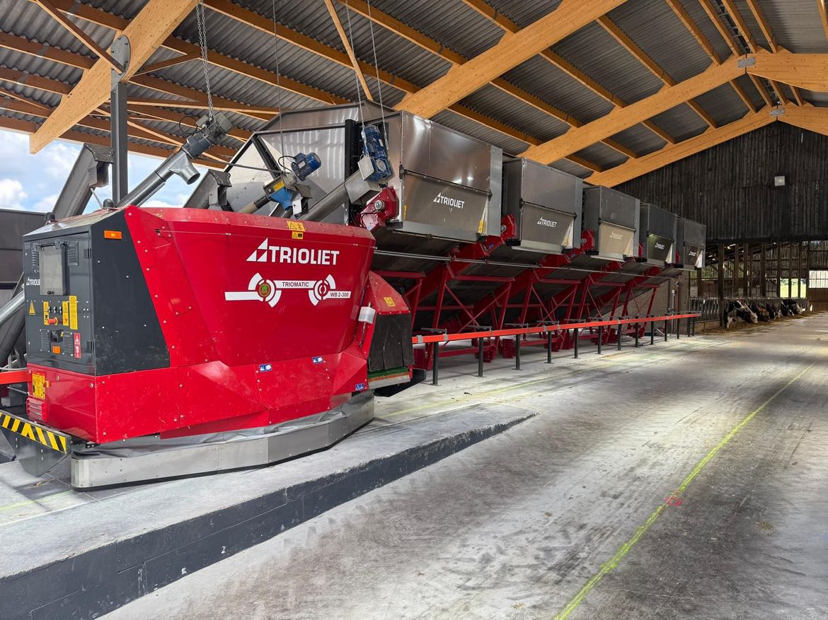 Fütterungsroboter Futtermischwagen Futtermischer